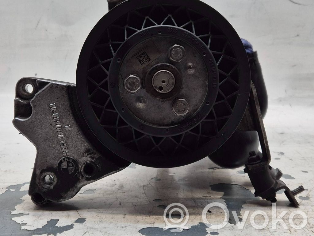 BMW 5 E60 E61 Pompe direction assistée 