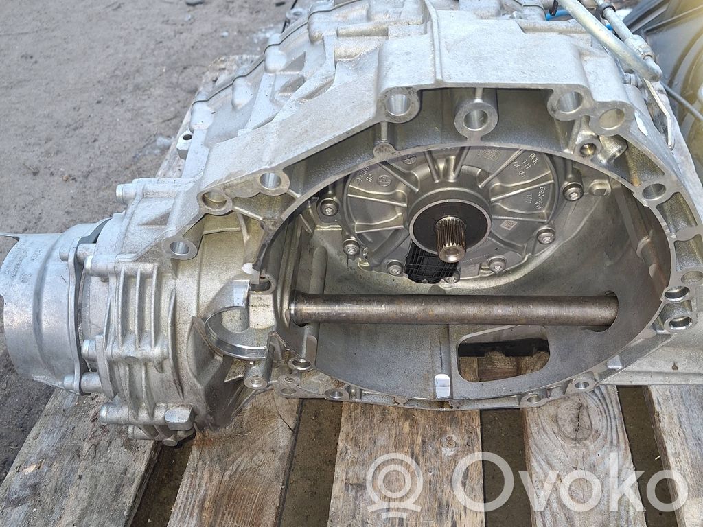 Audi A4 S4 B9 8W Automatic gearbox 