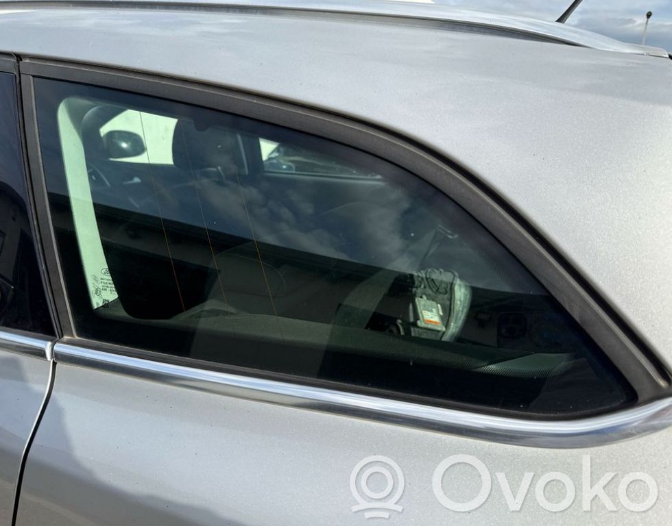 Ford Focus Rear side window 