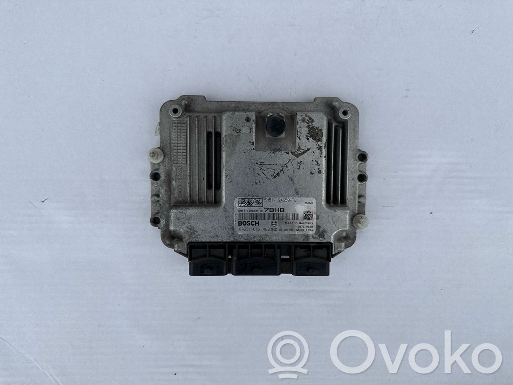Unidad de control/módulo del motor   5M5112A650TB