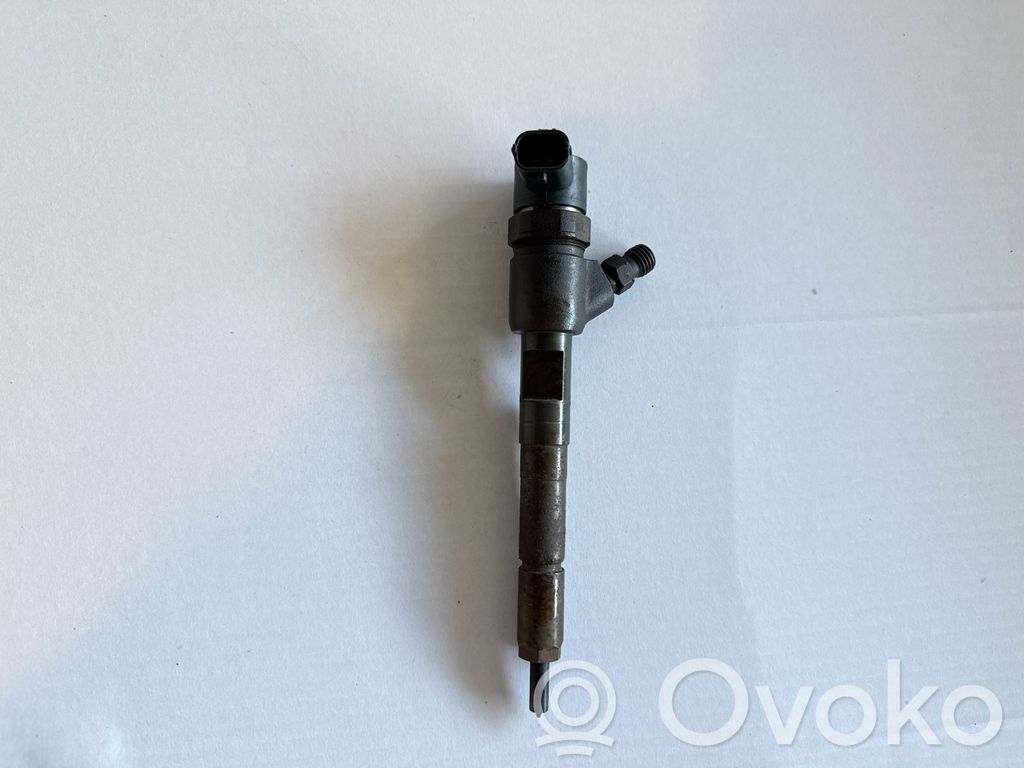 Inyector de combustible   0445110