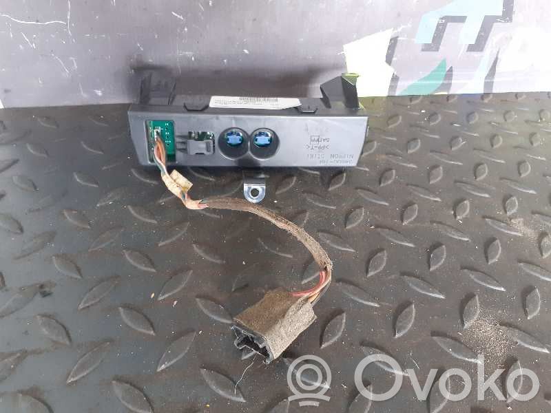 Head up display screen   3460076F