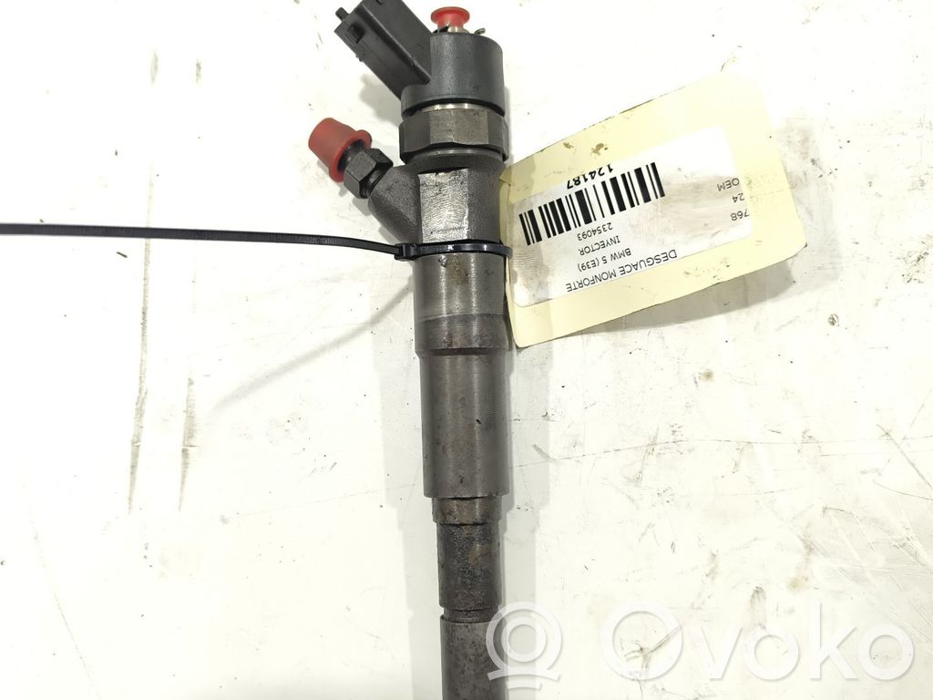 Inyector de combustible   2354093,0445110029