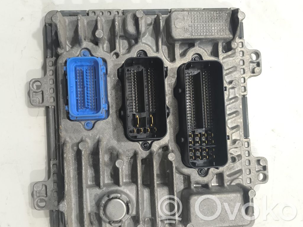 Opel Corsa E Engine control unit/module 