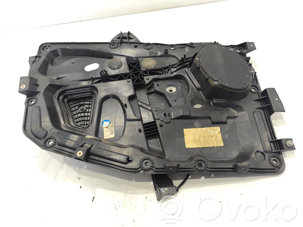 Ford Fusion Alzacristalli manuale della portiera anteriore 