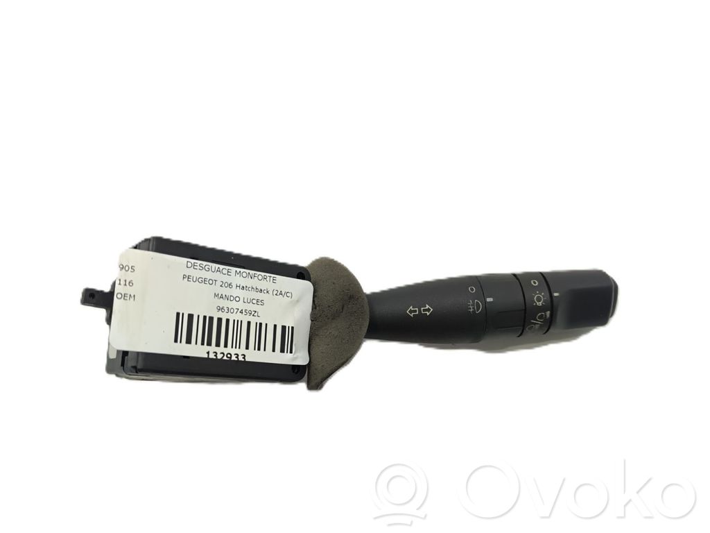 Interruptor de control del panel de luces   96307459ZL