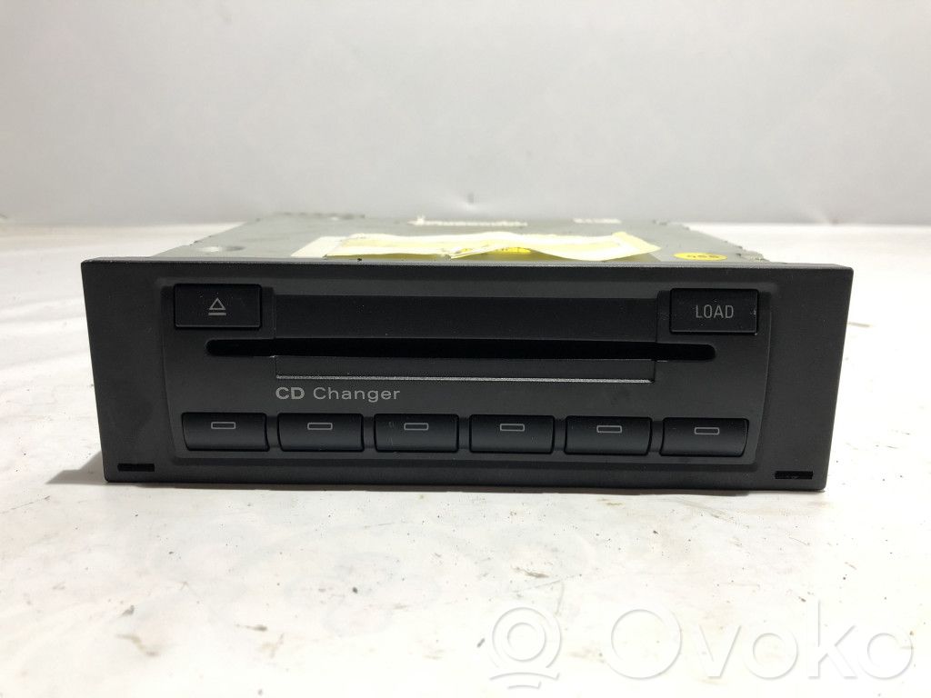 Audi A4 S4 B7 8E 8H CD / DVD-Wechsler 