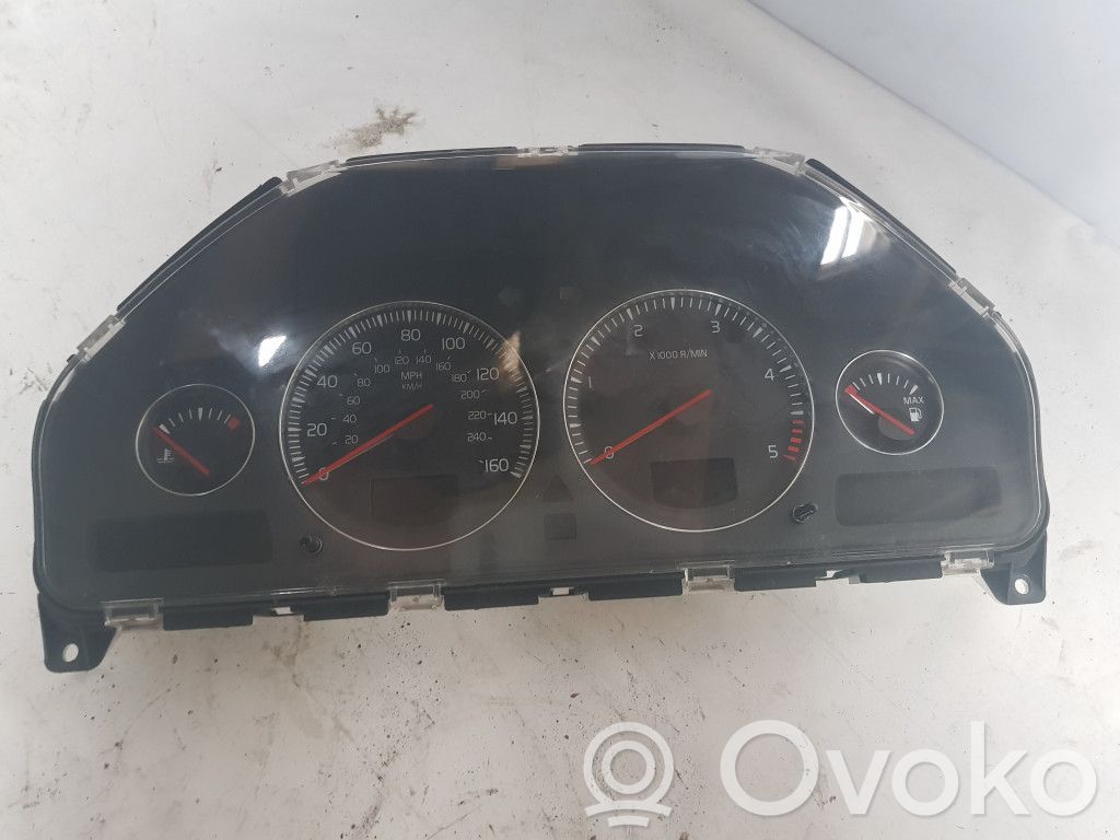Volvo XC90 Spidometrs (instrumentu panelī) 