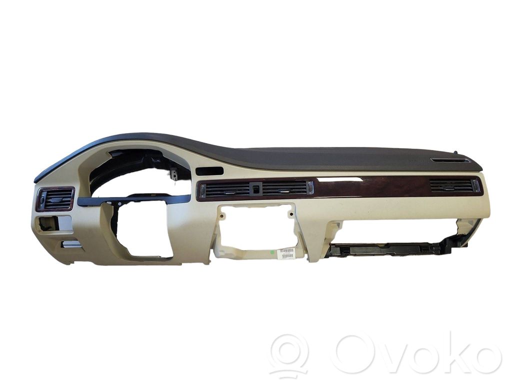 Volvo XC70 Dashboard 
