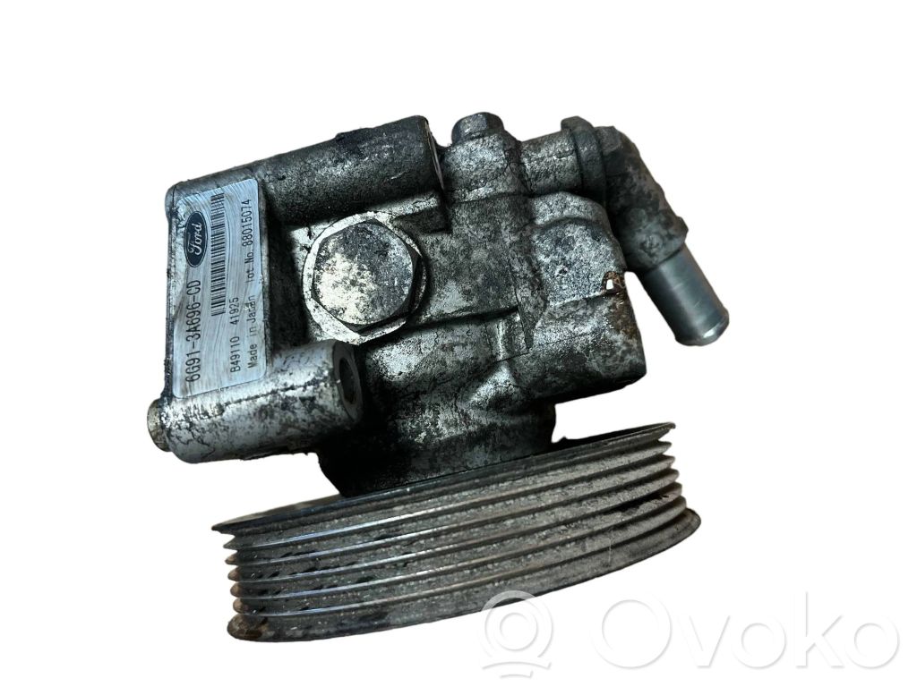 Ford Mondeo MK IV Ohjaustehostimen pumppu 