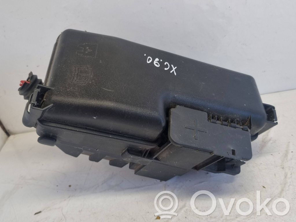 Volvo XC90 Fuse box set 