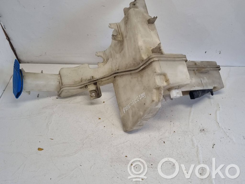 Volkswagen PASSAT CC Serbatoio/vaschetta liquido lavavetri parabrezza 