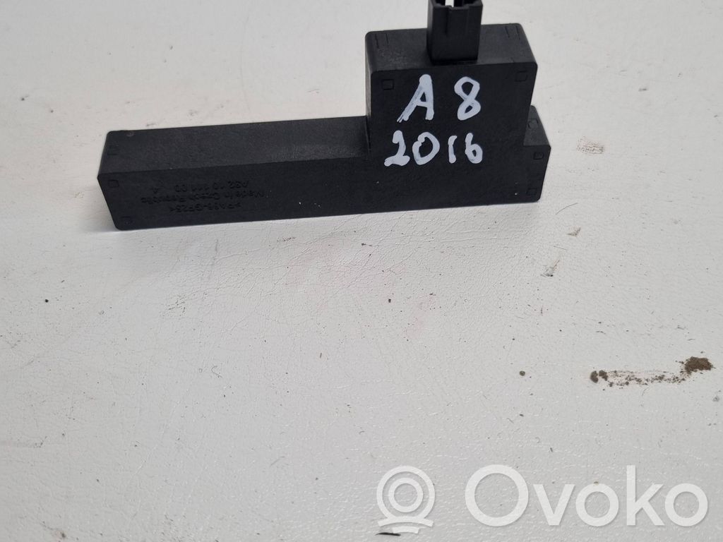Audi A8 S8 D4 4H Antena wewnętrzna 