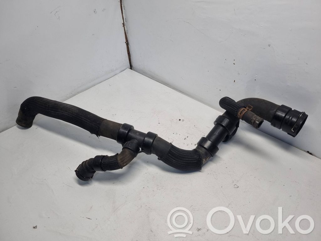 Volvo XC60 Engine coolant pipe/hose 