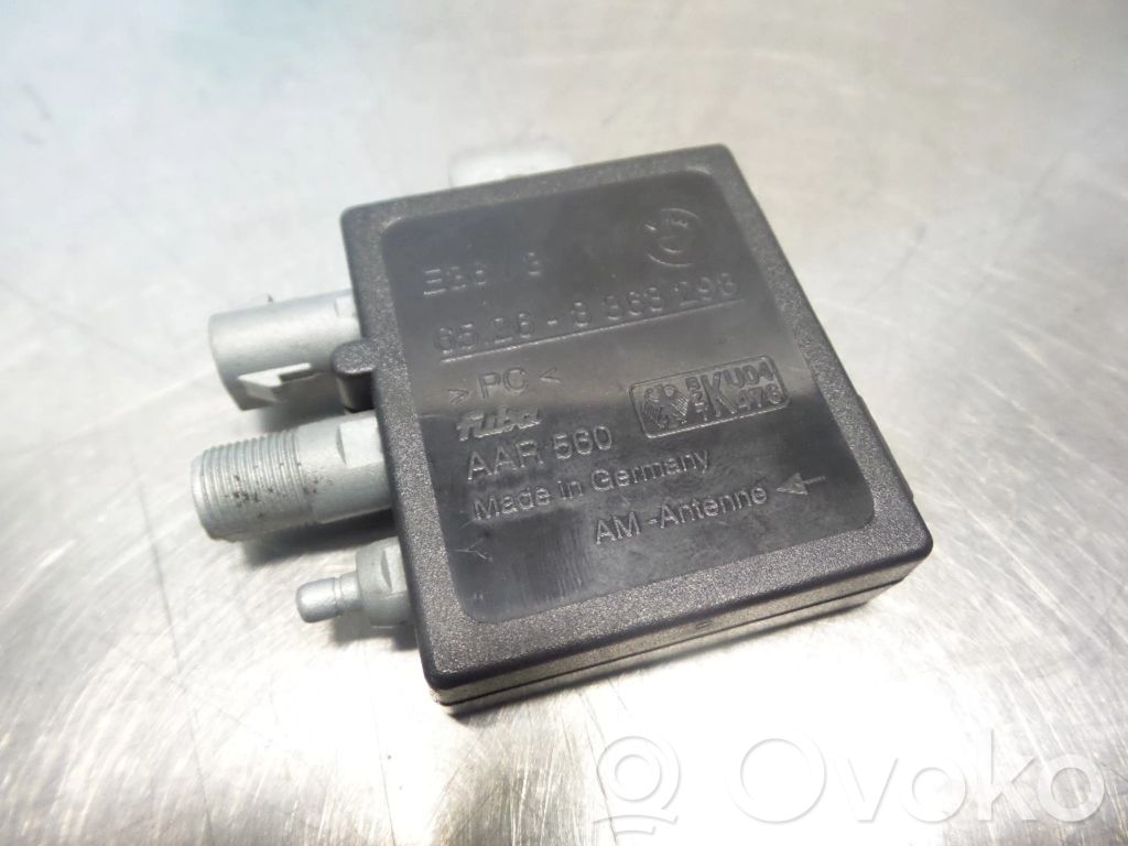 BMW 3 E36 Antenos stiprintuvas 