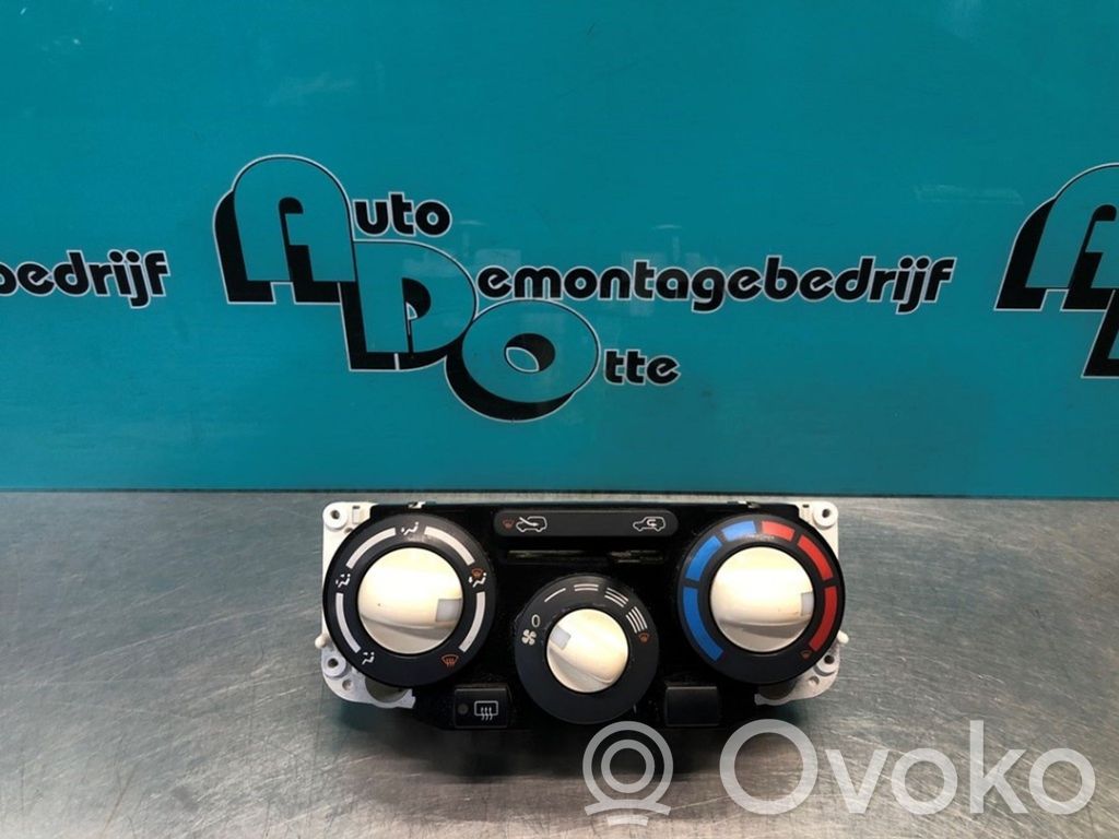 Nissan Micra C+C Climate control unit 