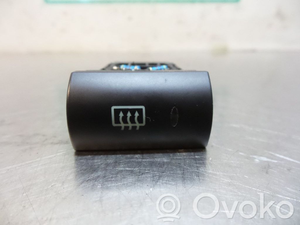 KIA Picanto Windscreen/window heater switch 