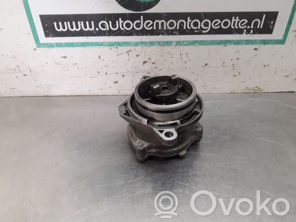 BMW 3 E46 Vacuum pump 
