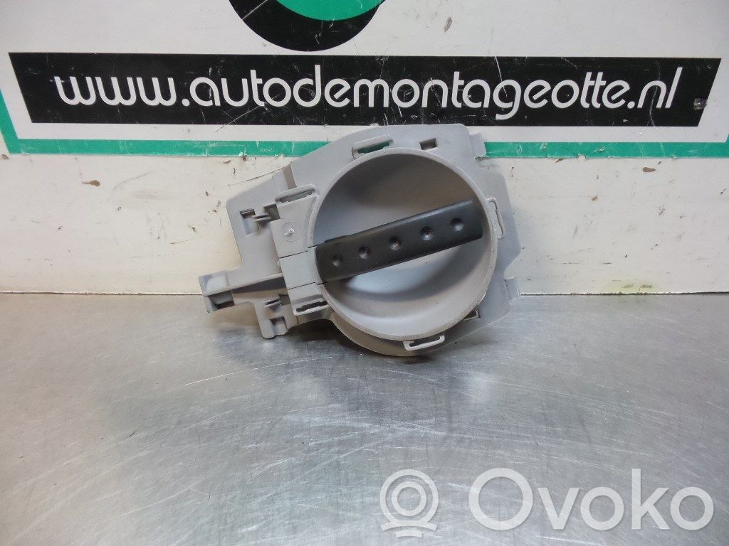 Manecilla externa puerta trasera   9647164977,9647164977,9647164977
