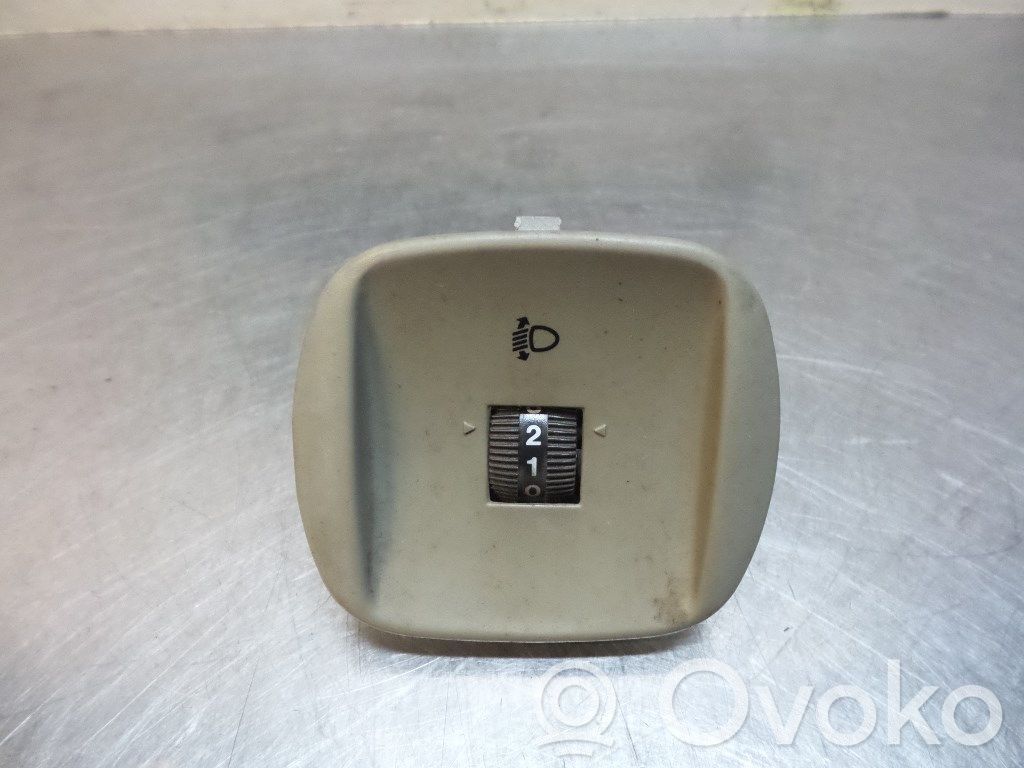 Headlight level height control switch   31262,31262,31262