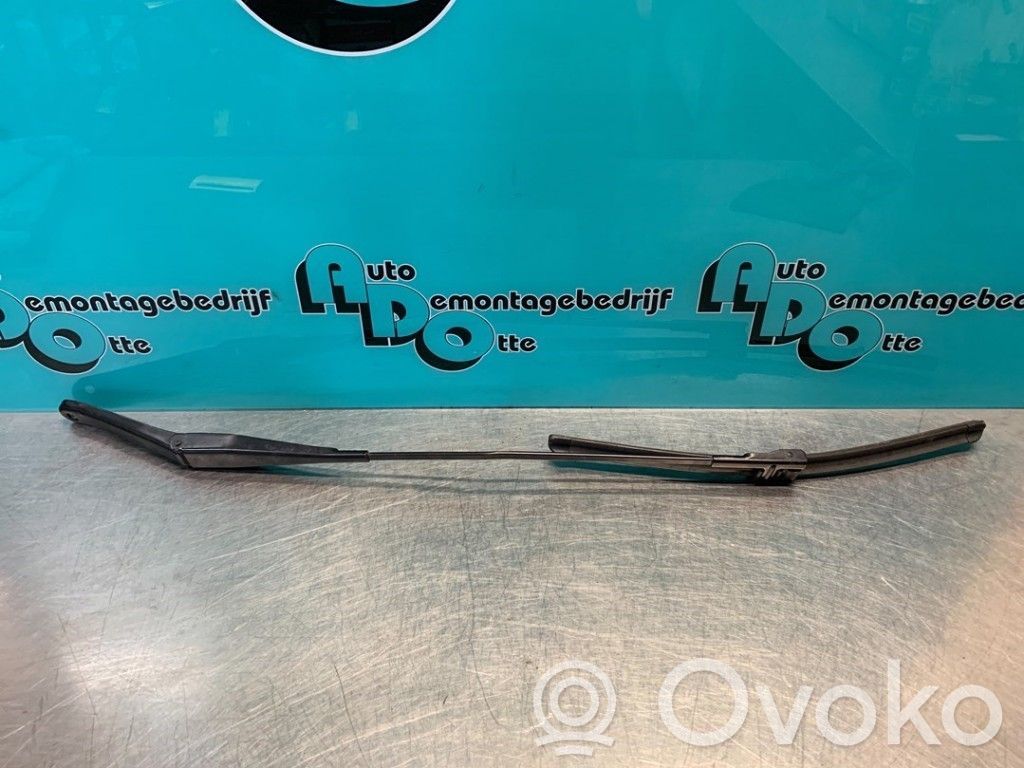 Wischerarm vorne   4M5117526CE,4M5117526CE,4M5117526CE