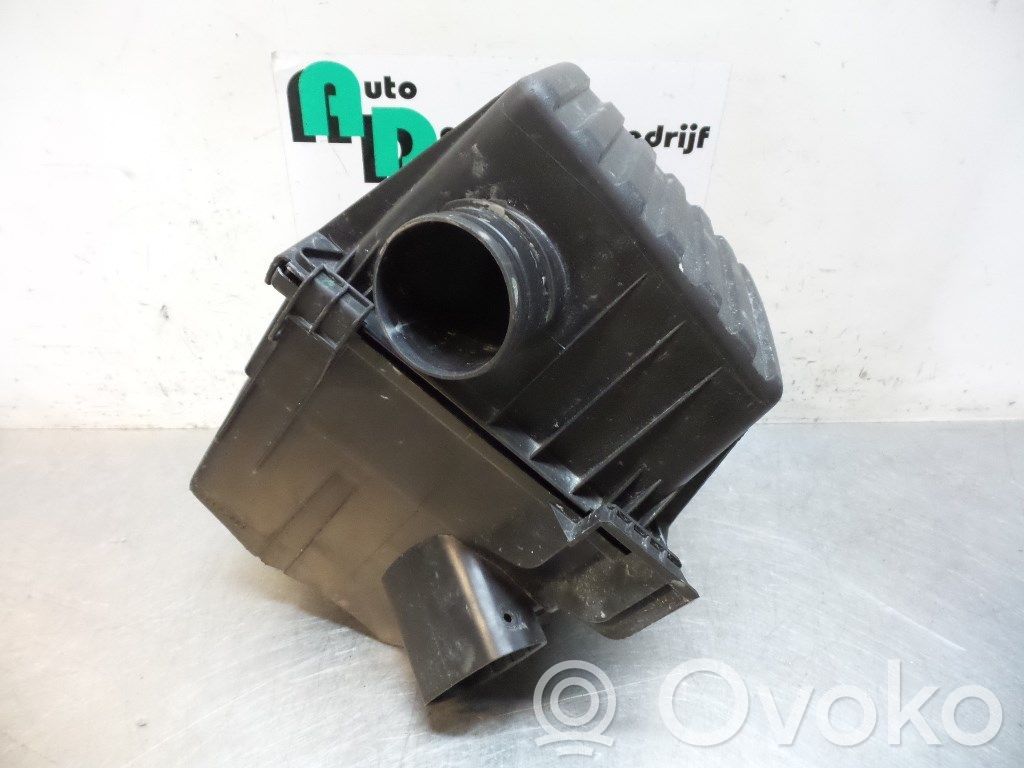 Volkswagen Fox Luftfilterkasten 