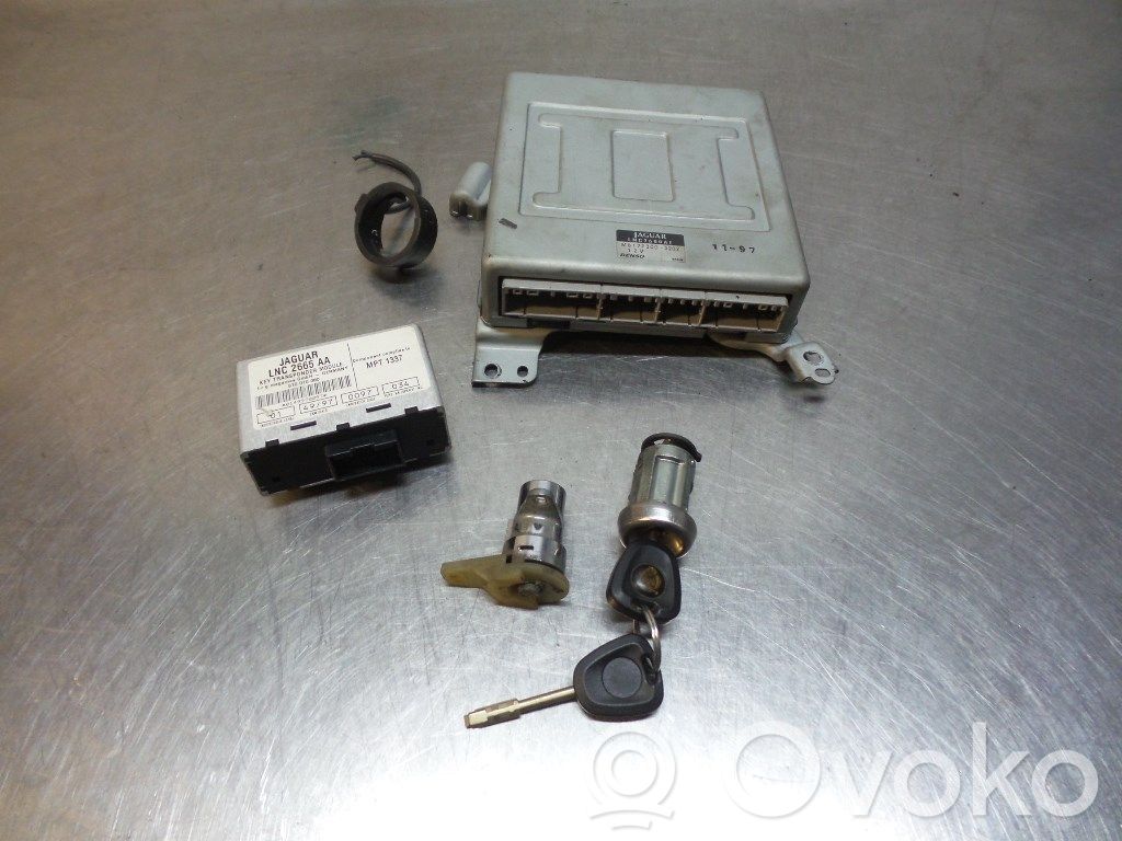 Jaguar XJ X308 Alte unități/module de control 