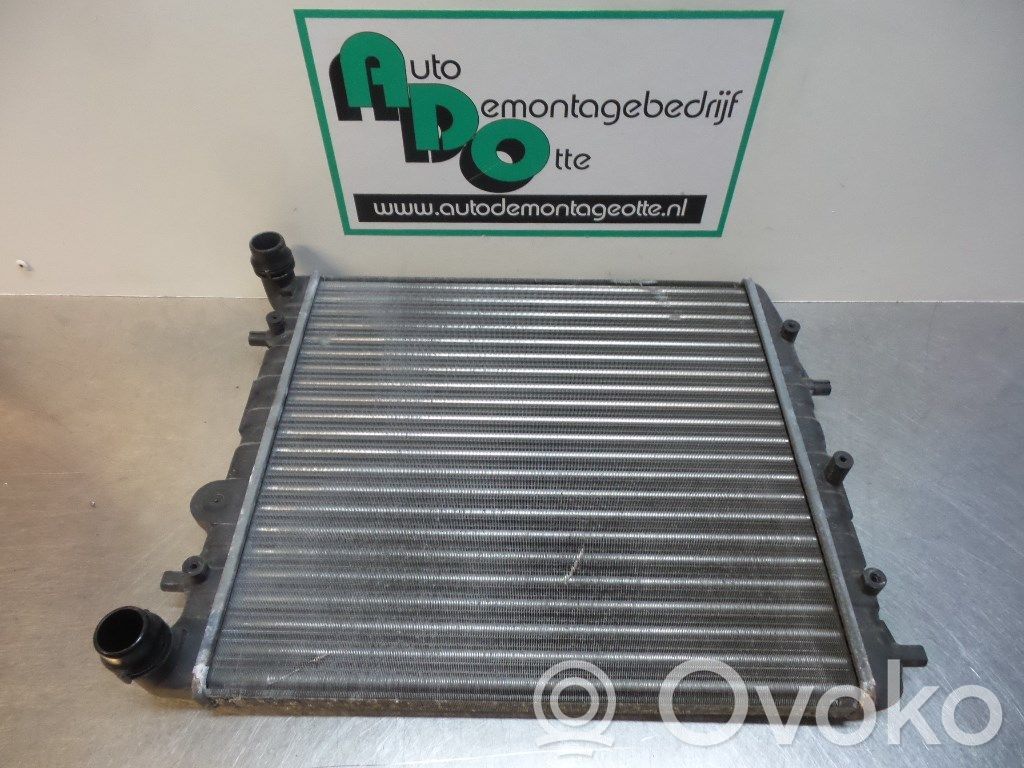 Volkswagen Fox Chłodnica / Komplet 
