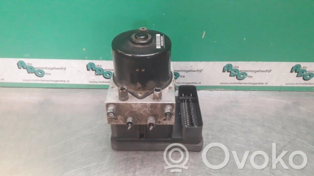 Mazda 5 ABS bloks 