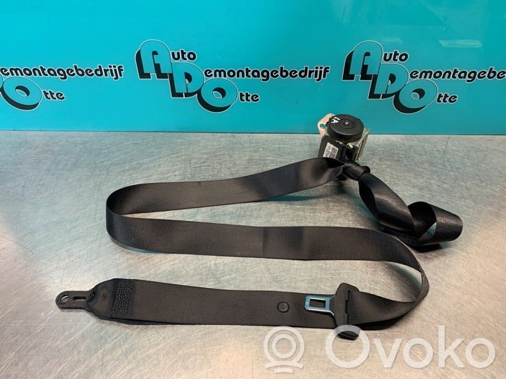 BMW 1 E81 E87 Rear seatbelt 