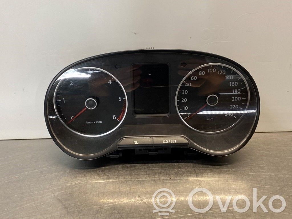 Volkswagen Polo V 6R Vitezometru (grup de instrumente) 