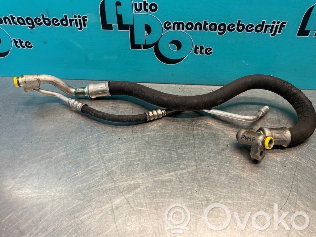 BMW 3 E90 E91 Ilmastointilaitteen putki (A/C) 
