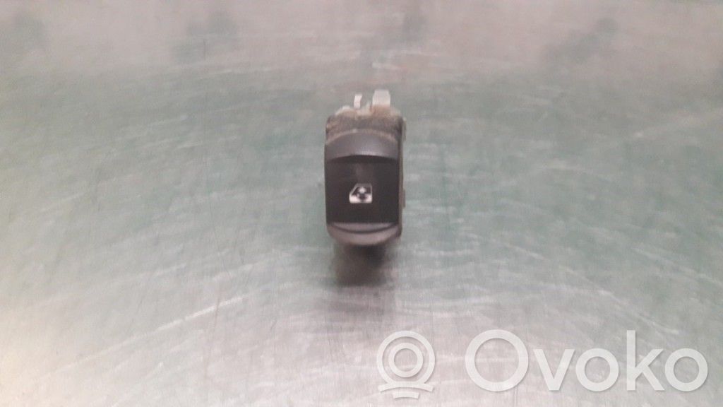 Electric window control switch   28062,28062