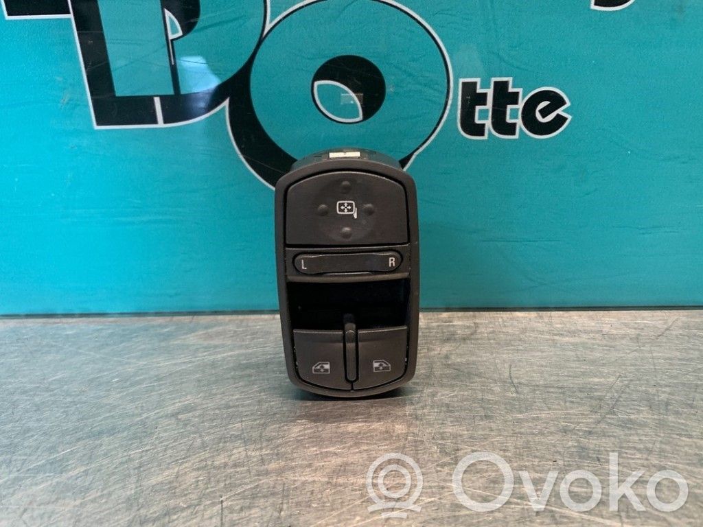Electric window control switch   13258521AA,315625731,13258521AA,315625731