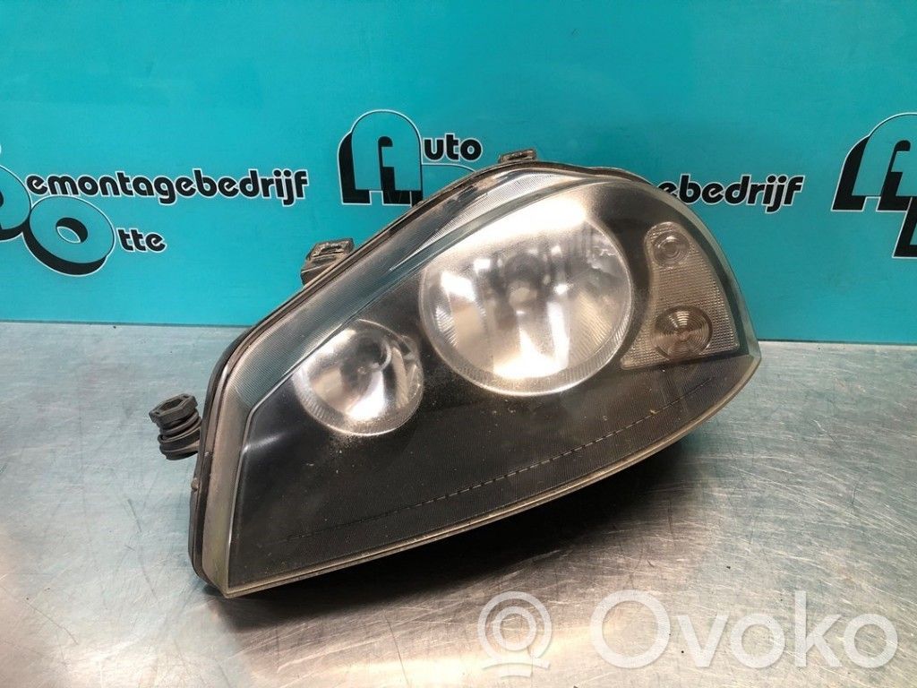 Seat Arosa Scheinwerfer 