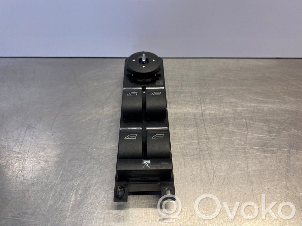Ford Focus C-MAX Electric window control switch 