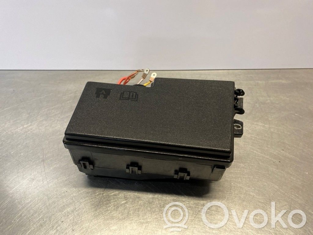 Ford Focus C-MAX Juego de caja de fusibles 