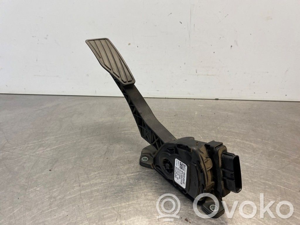 Suzuki Alto Pedał gazu / przyspieszenia 