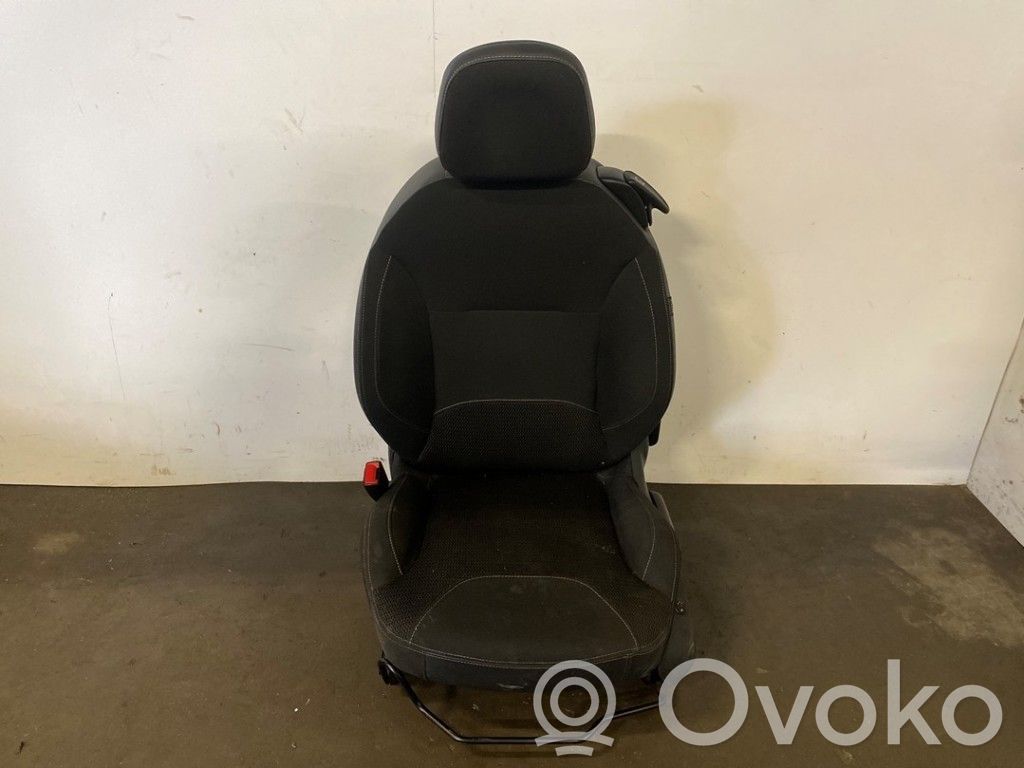Citroen DS3 Fotel przedni kierowcy 