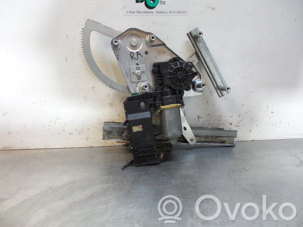 Volkswagen Golf III Ręczny podnośnik szyby drzwi tylnych 