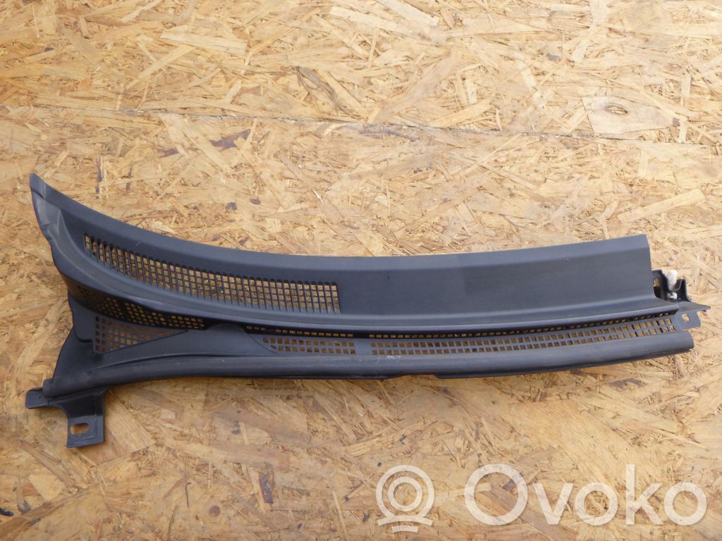 Mazda 2 Wiper trim 