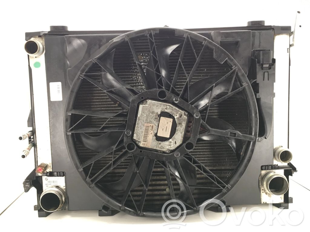 BMW 5 E60 E61 Radiatorių komplektas 