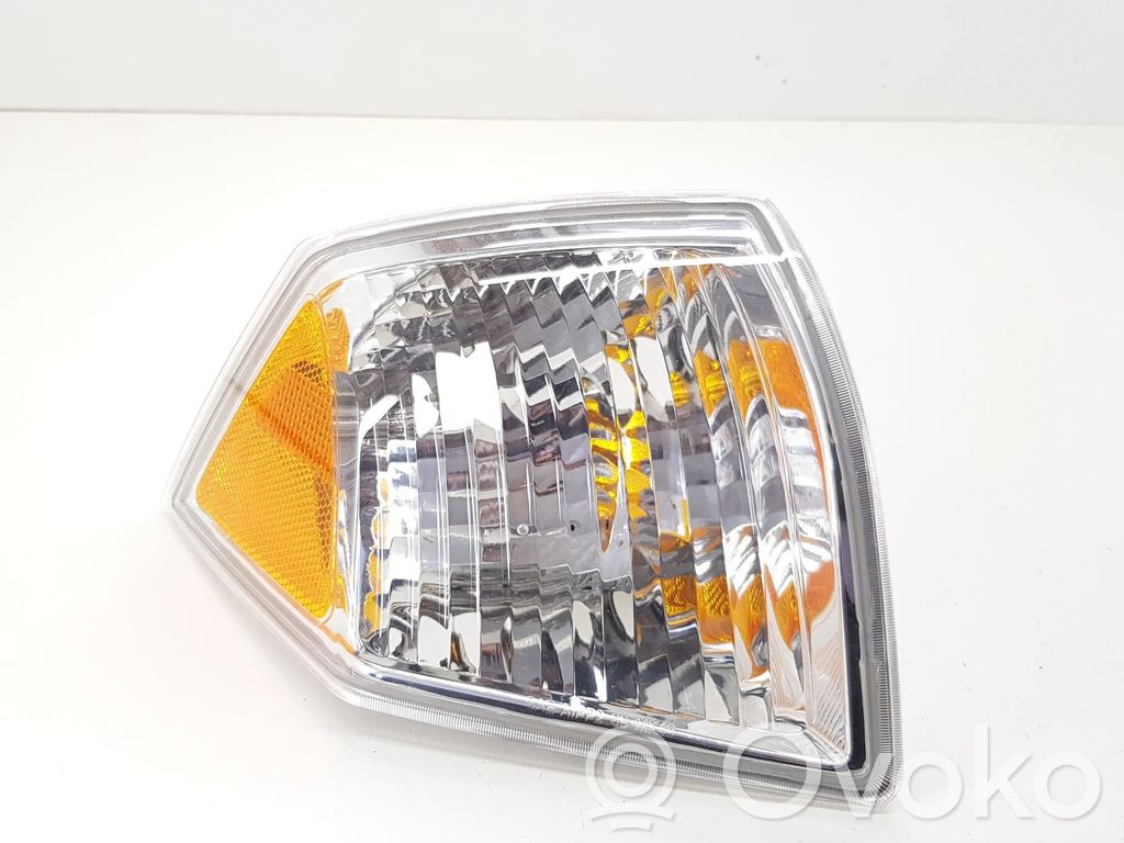Mitsubishi Pajero Etusuuntavilkku 