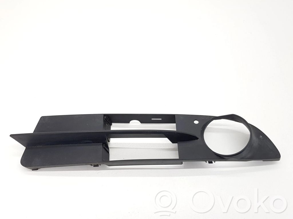 Fog light bracket   704924304