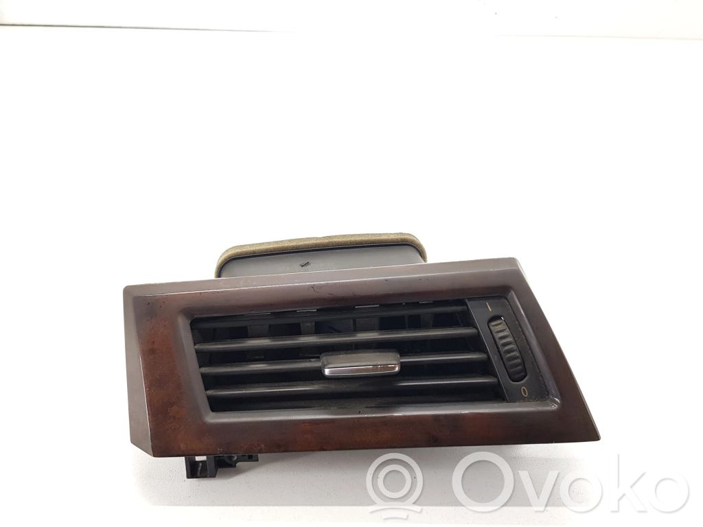 BMW 5 E60 E61 Dashboard side air vent grill/cover trim 