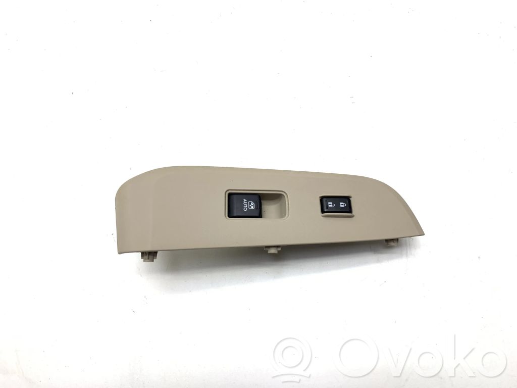 Electric window control switch   94263AL00A