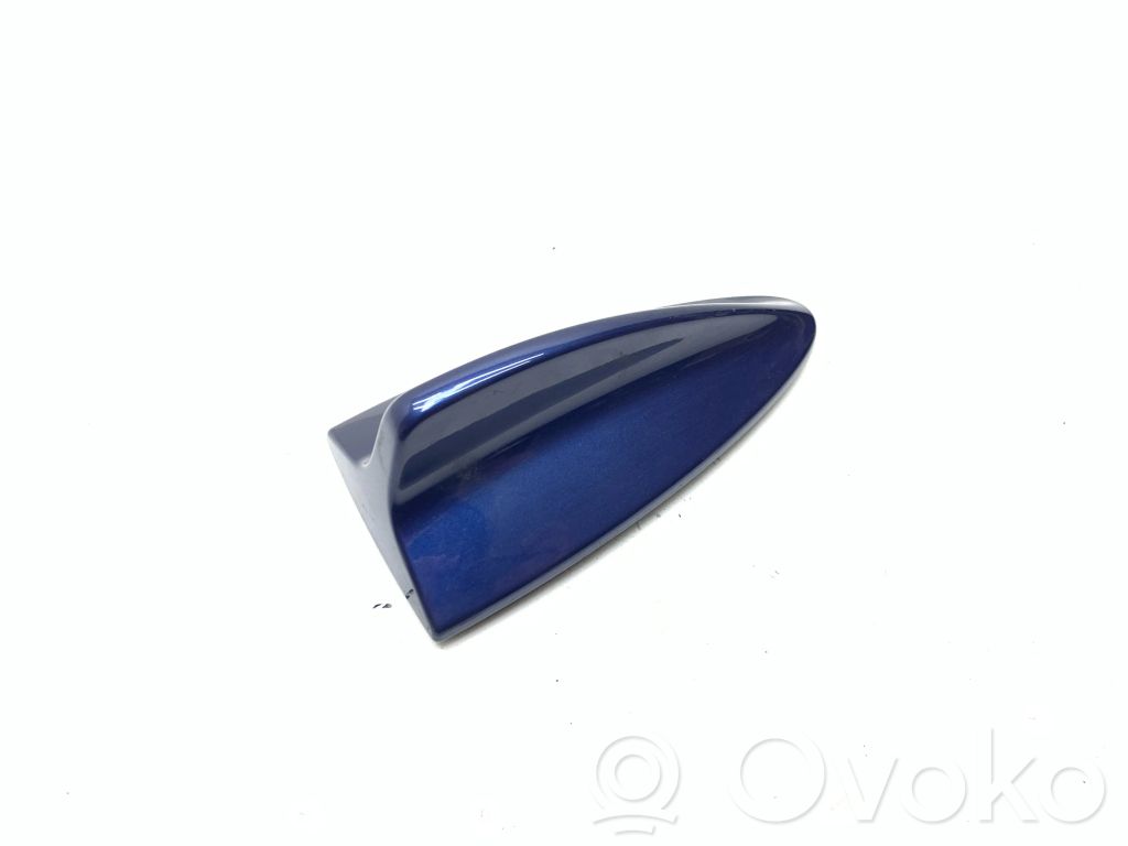 BMW 3 E92 E93 Stogo (GPS) antenos dangtelis 