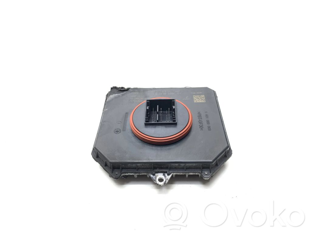 BMW 5 G30 G31 G38 Módulo de control de balasto LED 