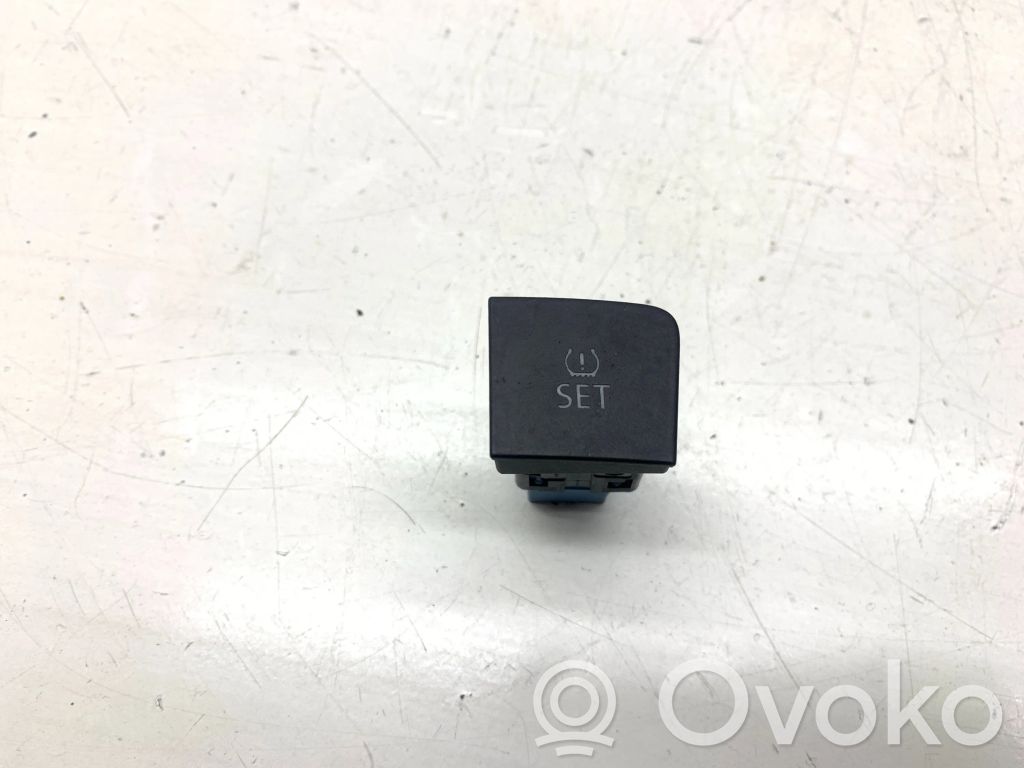 Volkswagen PASSAT B6 Other switches/knobs/shifts 