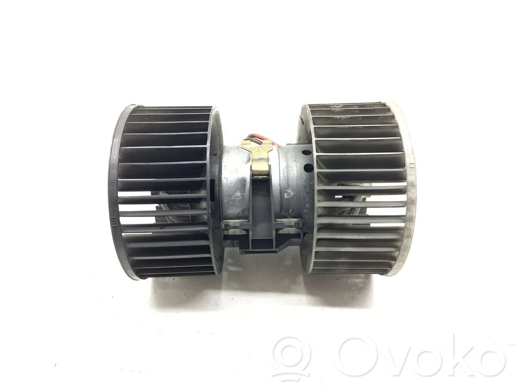 BMW 3 E46 Mazā radiatora ventilators 